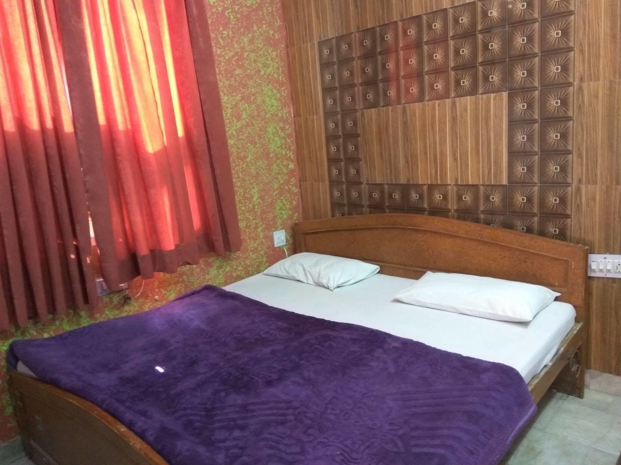 Hotel Ganga Kripa Dźajpur Zewnętrze zdjęcie