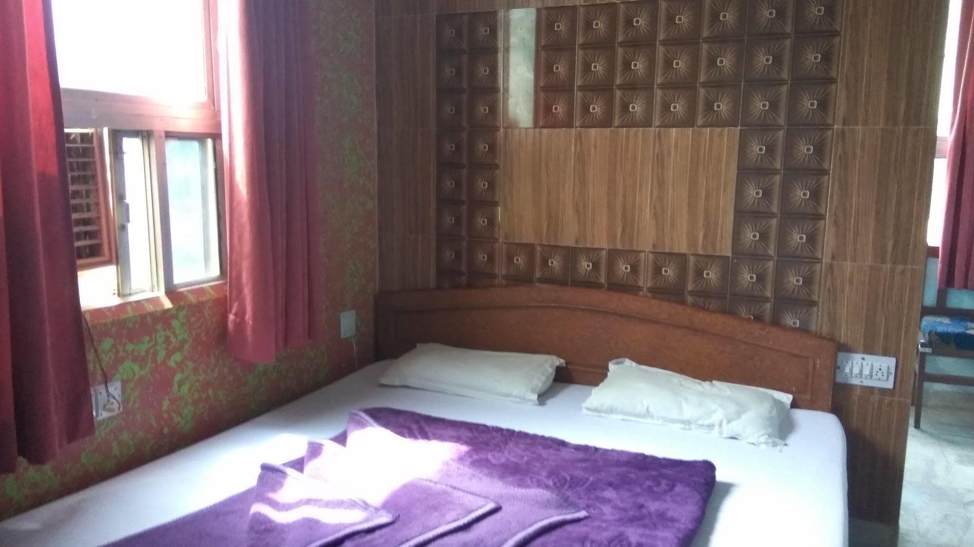 Hotel Ganga Kripa Dźajpur Zewnętrze zdjęcie